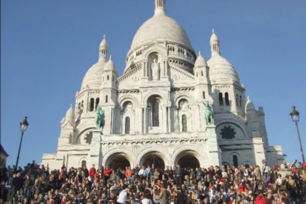 Crise et concurrence fiscale en Europe, clés du succès d'Airbnb