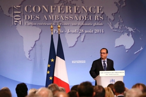 François Hollande milite pour un sommet d’urgence de la zone euro 