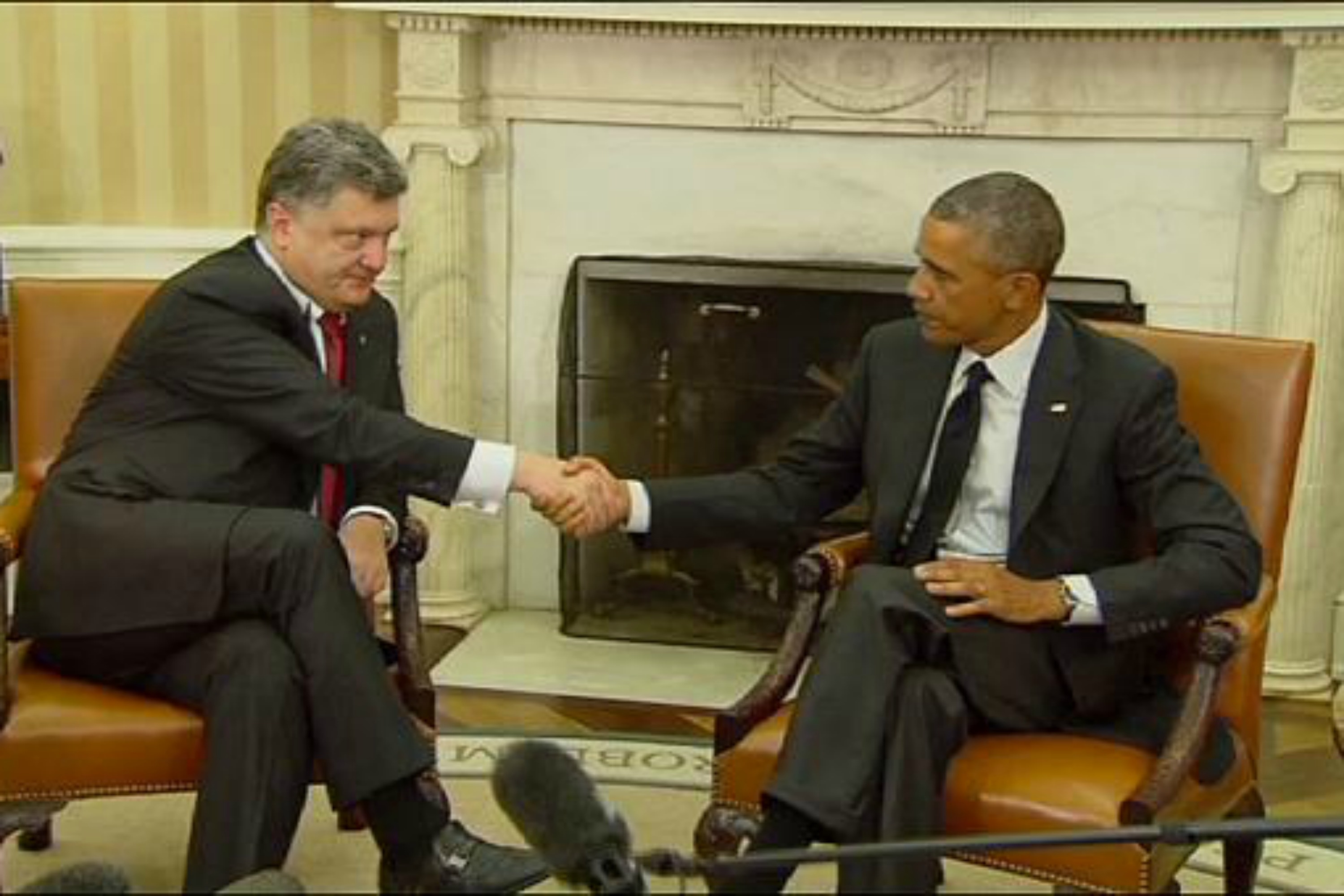 Petro Porochenko demande des armes à Barack Obama