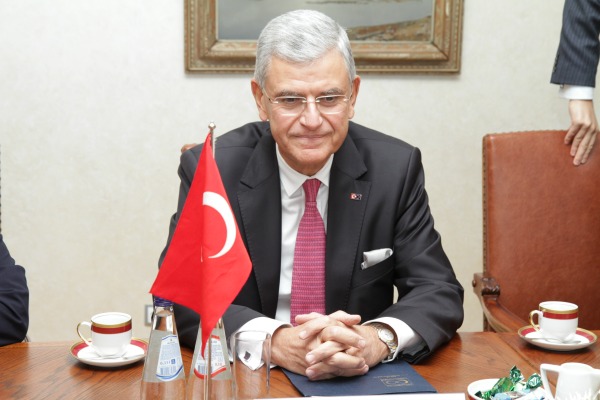 La Turquie affirme être prête à combattre Daesh auprès des Européens
