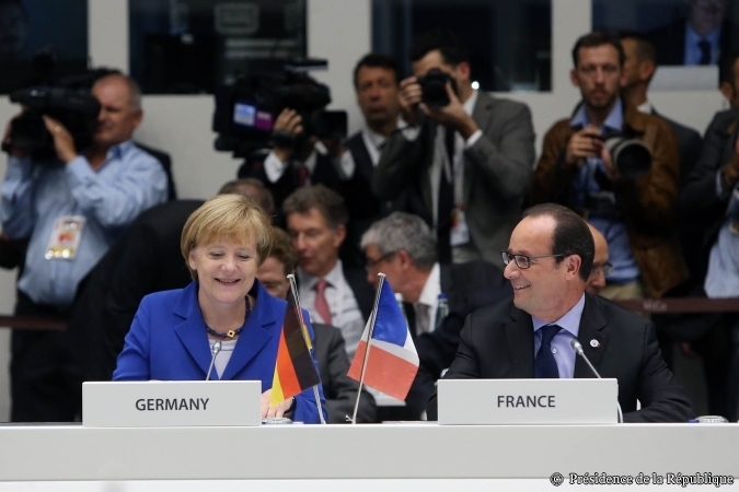 Hollande appelle à une stratégie de croissance claire pour l’UE
