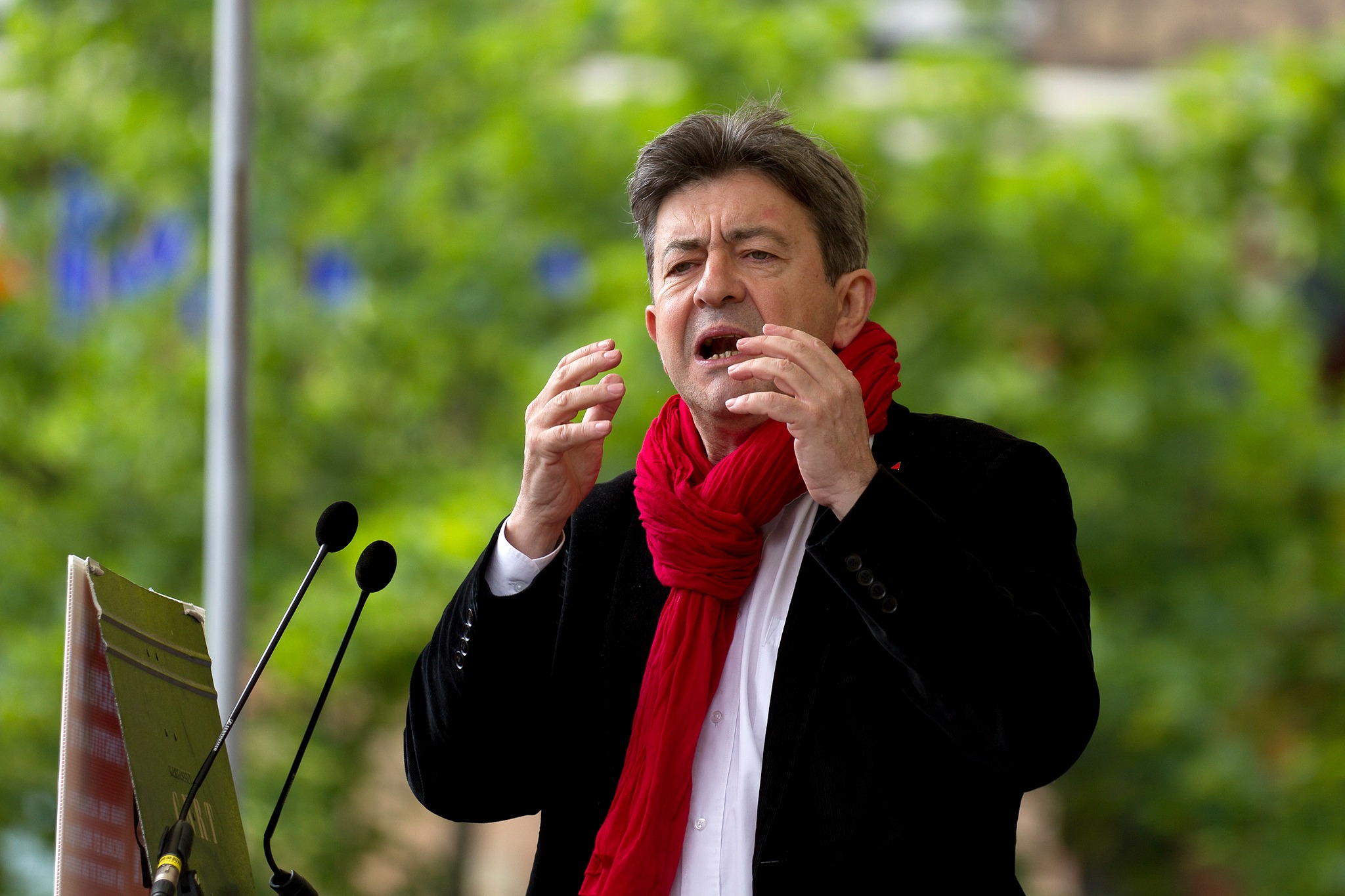À Caen, Mélenchon entre dans l’arène des européennes avec un meeting pour « une écologie populaire »