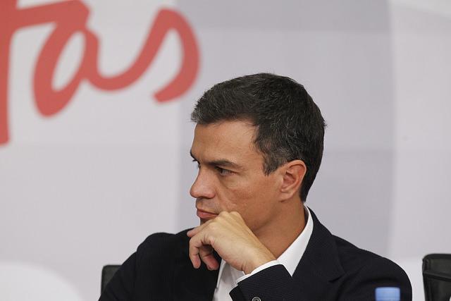 Alors que la Catalogne s’embrase, Pedro Sanchez assure que Madrid ne surréagira pas