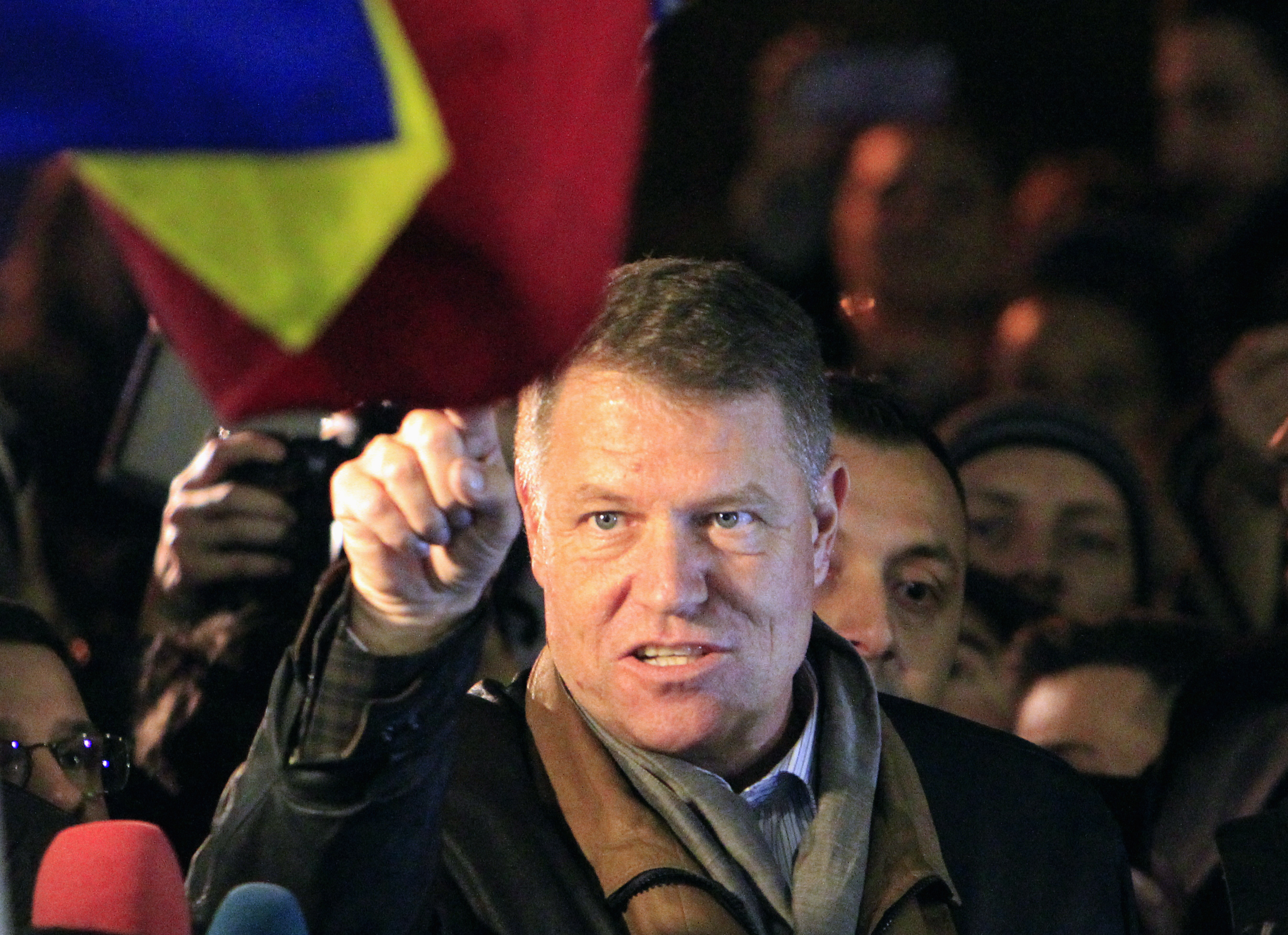 Klaus Iohannis élu président en Roumanie dans un contexte tendu