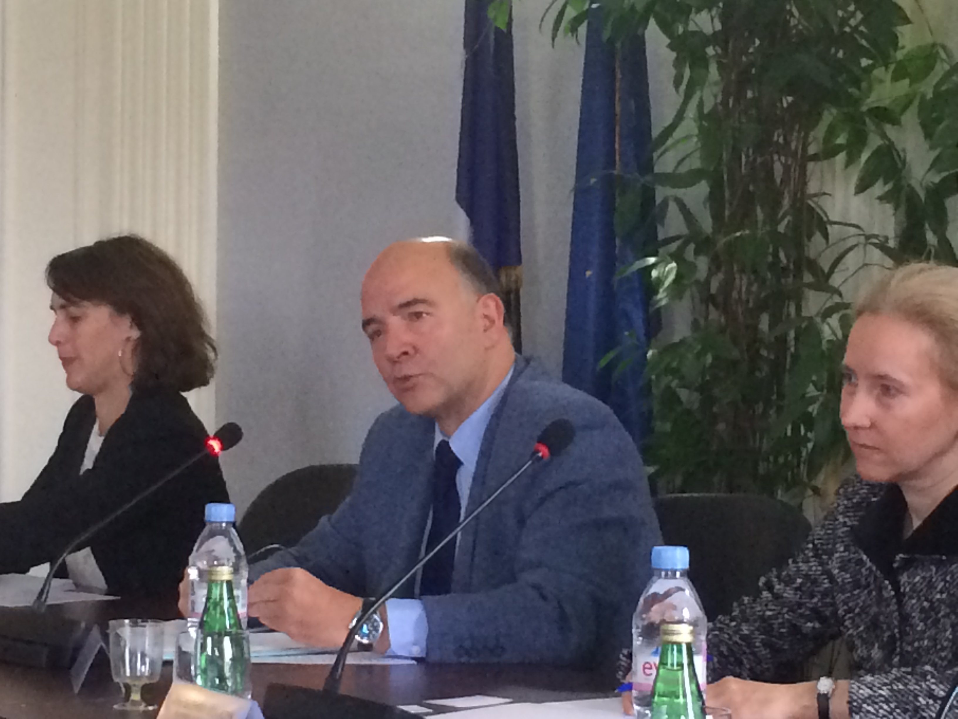 Pierre Moscovici réfute l'idée de sanctions pour les Etats-membres peu vertueux