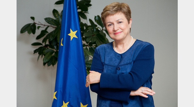 Kristalina Georgieva promet de féminiser les hauts postes au sein de la Commission 