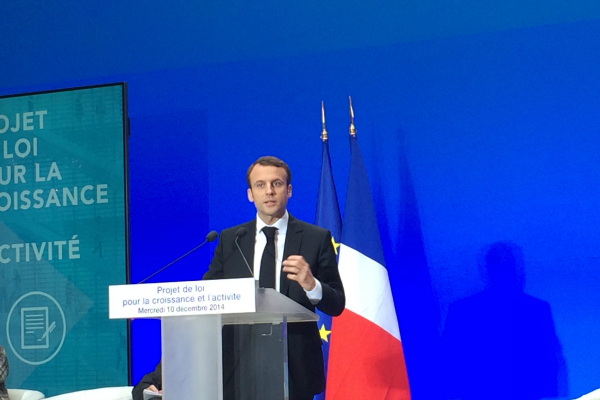Emmanuel Macron plaide pour plus de relance en Europe