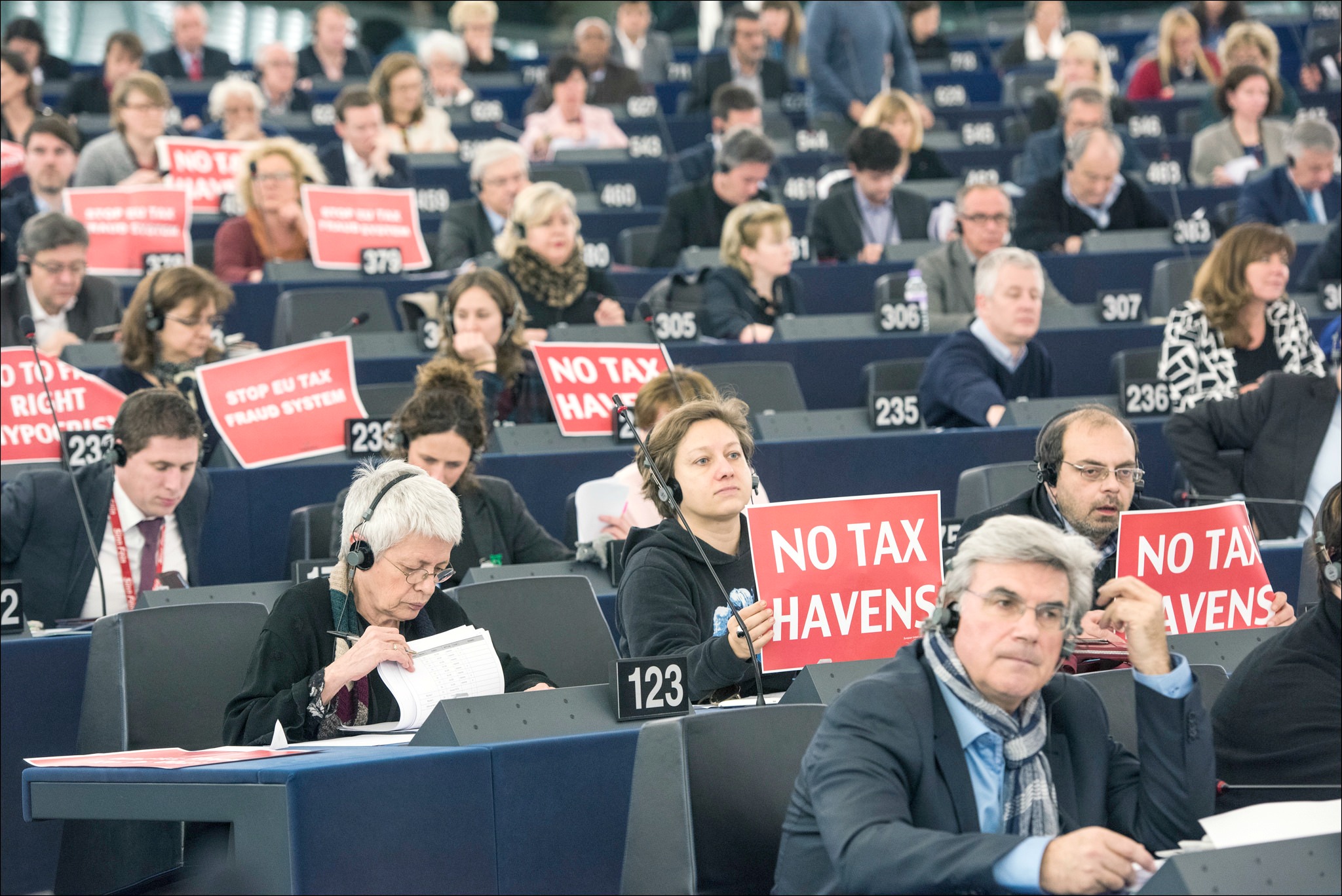 Le Parlement européen soutient une commission d'enquête sur les «LuxLeaks» 