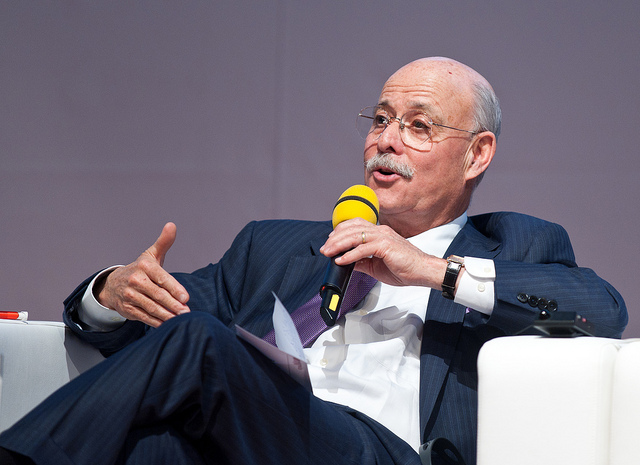L'économiste Jeremy Rifkin juge le plan Juncker insuffisant