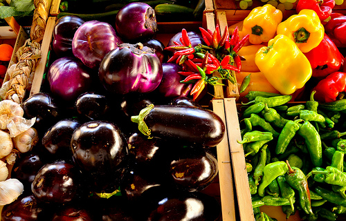 Une opération de vente de légumes à Paris pour dénoncer la concurrence européenne