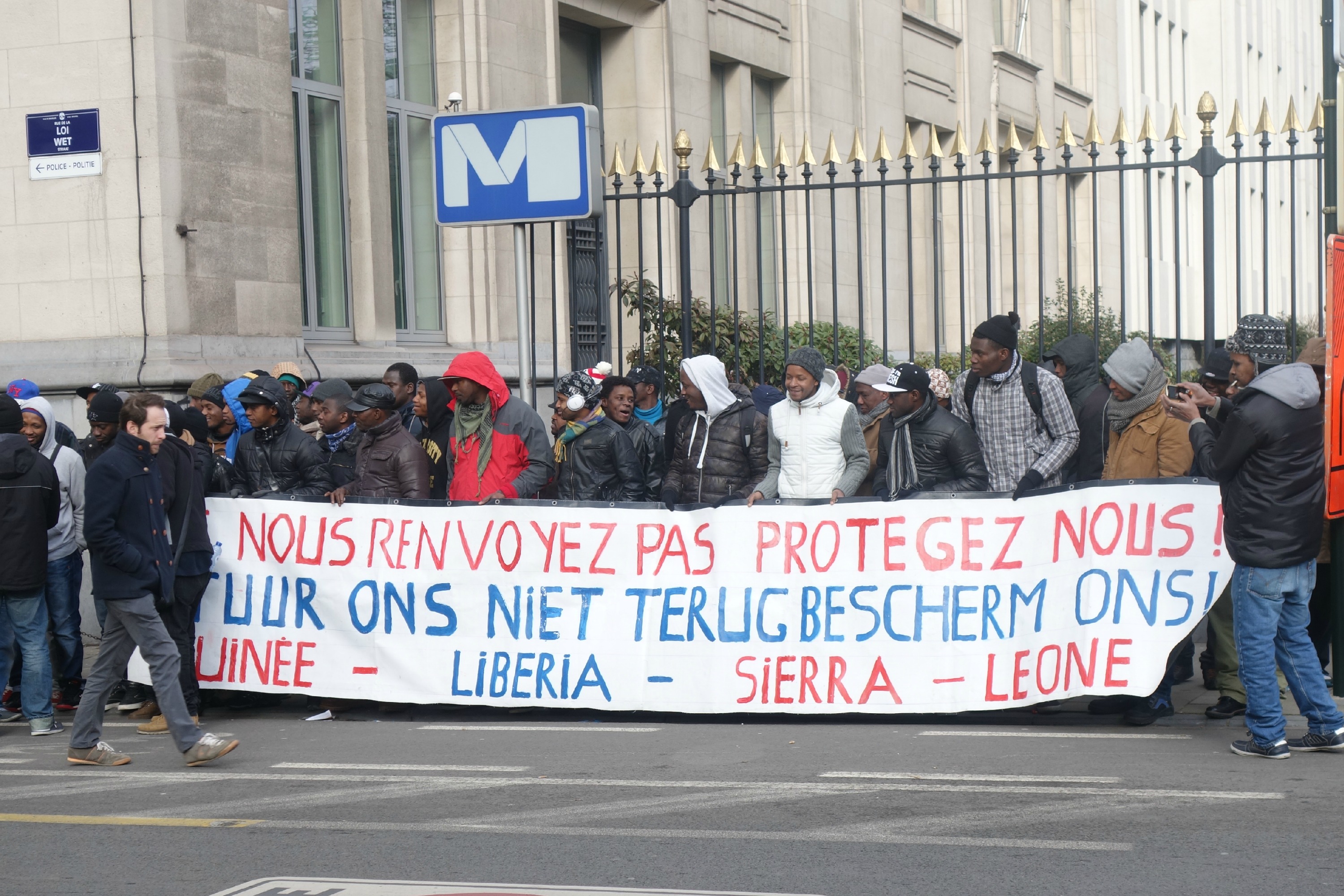 Les ministres de l'Intérieur imaginent des centres d'asile à l'étranger