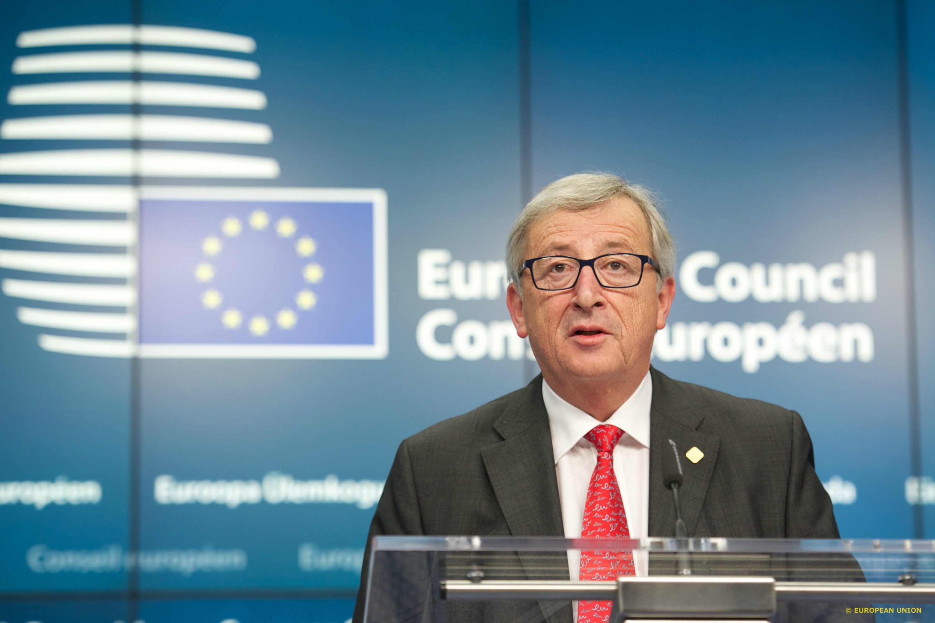 Juncker veut renforcer l'intégration de la zone euro