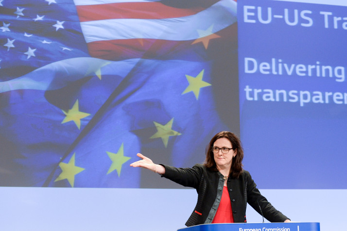 Bruxelles envisage l'option d'un tribunal public pour le TTIP 