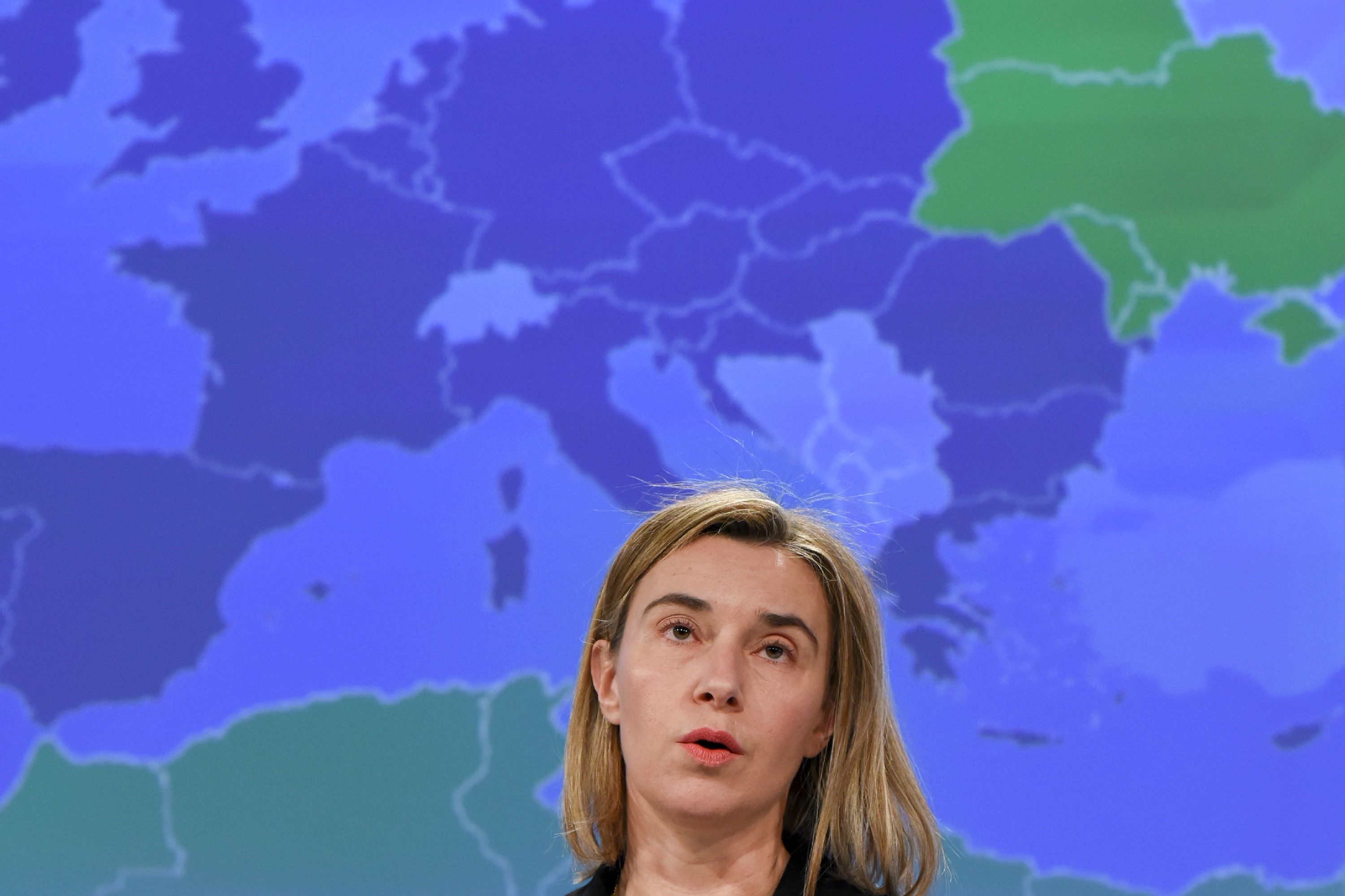 Mogherini prête à l'auto-critique sur la politique étrangère de l'UE