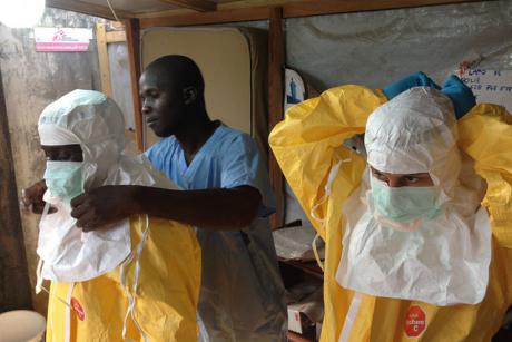 Des ministres allemands se rendent en Afrique de l’Ouest pour « tirer des leçons d’Ebola »