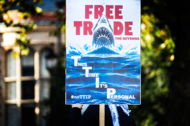 Les candidats aux élections britanniques portent aux nues le TTIP