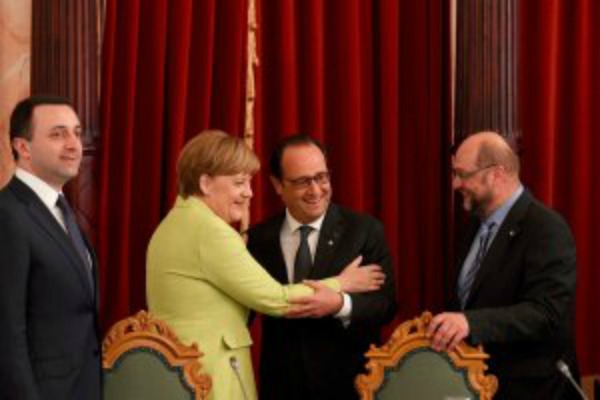 France et Allemagne poussent pour plus d'intégration économique en UE