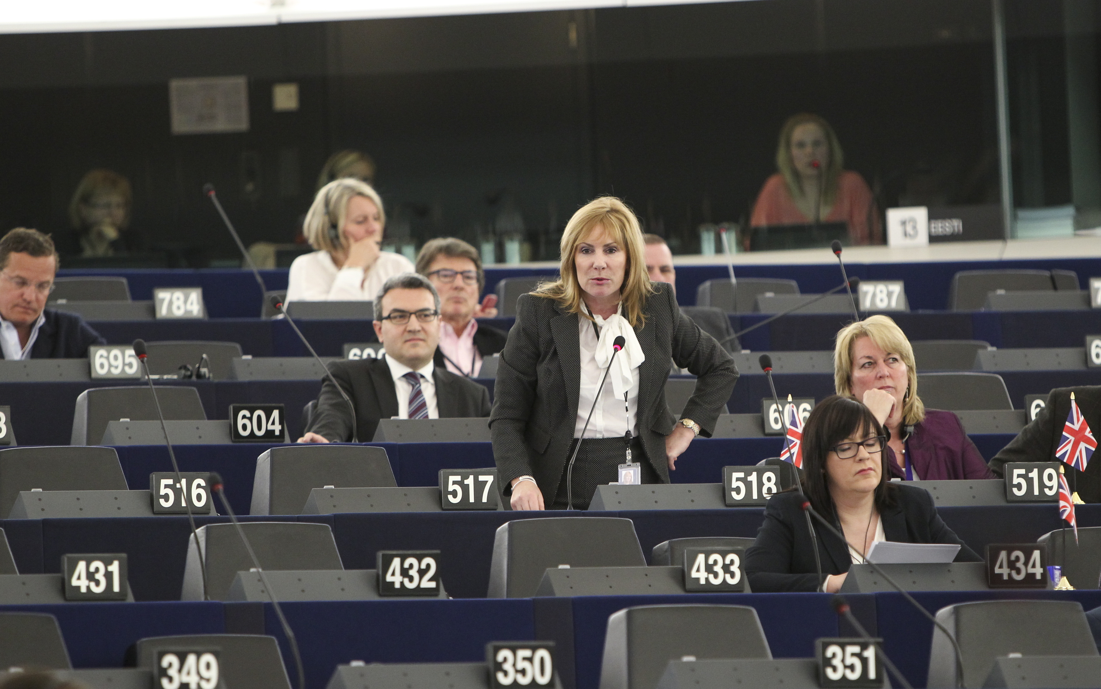 Le nouveau groupe d’extrême-droite au Parlement européen veut dissoudre la zone euro