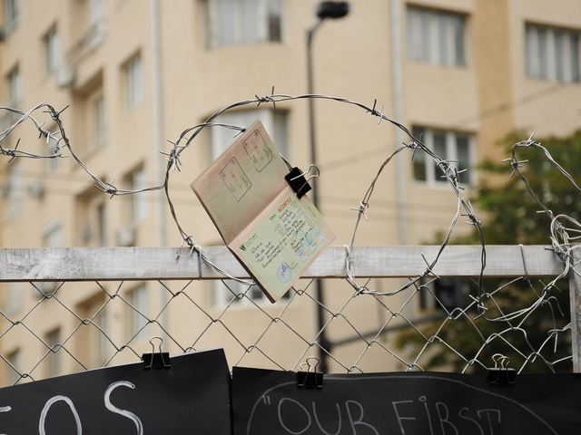 Amnesty condamne les abus envers les migrants dans les Balkans
