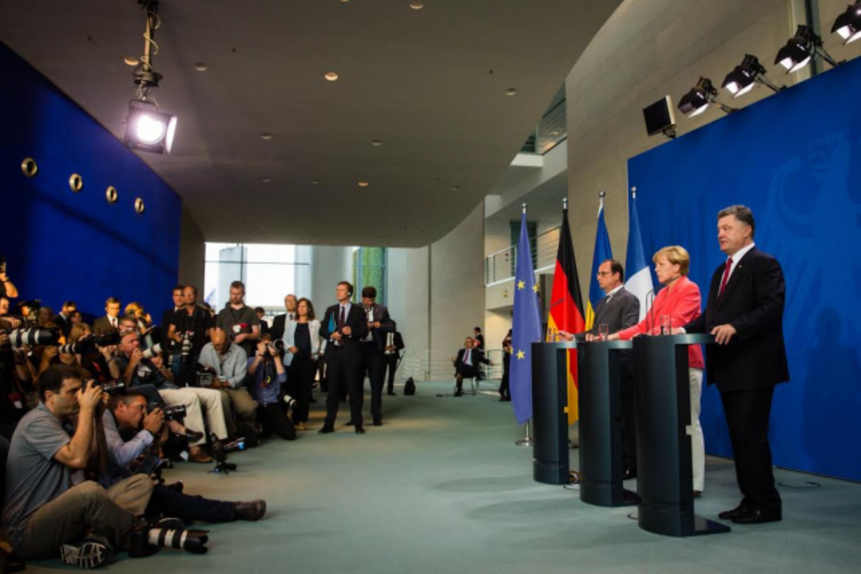 « La guerre pour l'indépendance de l'Ukraine se poursuit » affirme Petro Porochenko