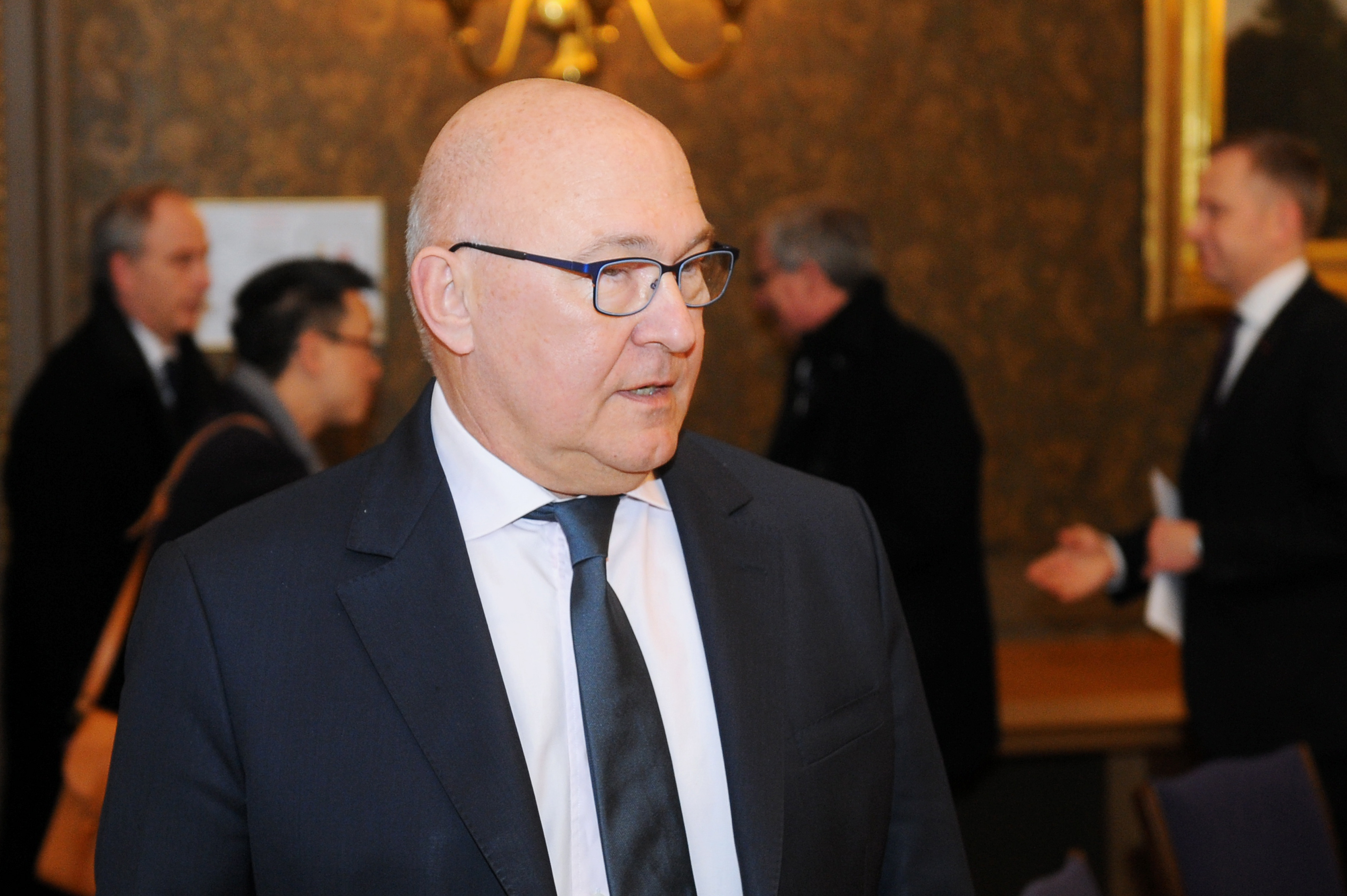 Le quinquennat Hollande se conclut par la baisse des déficits