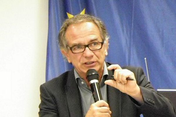 Eric Andrieu : «la politique agricole européenne favorise les plus gros acteurs»