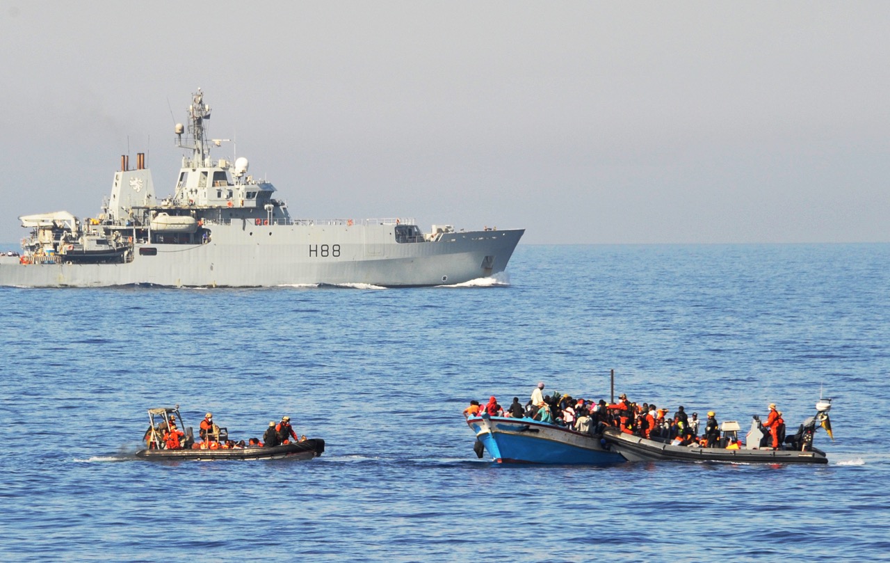 L’UE limite sa mission de secours des migrants