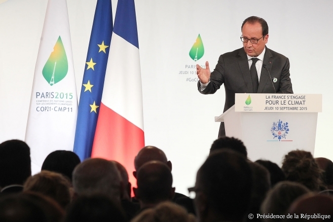 Hollande met en garde sur le risque d’échec à la COP 21