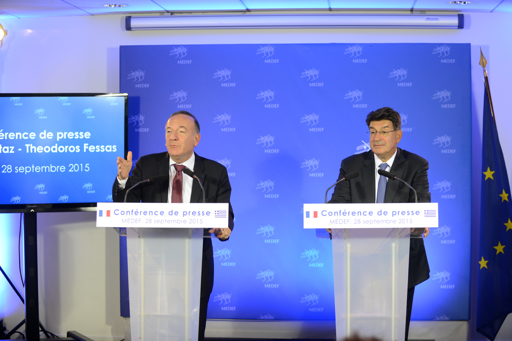 Les patronats français et grec font cause commune