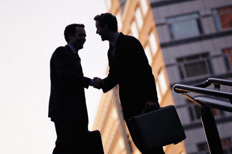 La Commission propose de durcir l'encadrement du lobbying