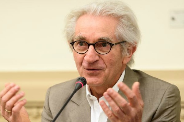 Jean-Paul Chanteguet: «Fabius doit rester à son poste en 2016 pour l'après COP21»