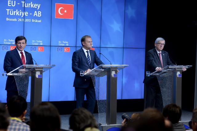 L’UE et la Turquie trouvent un accord sur la crise des réfugiés