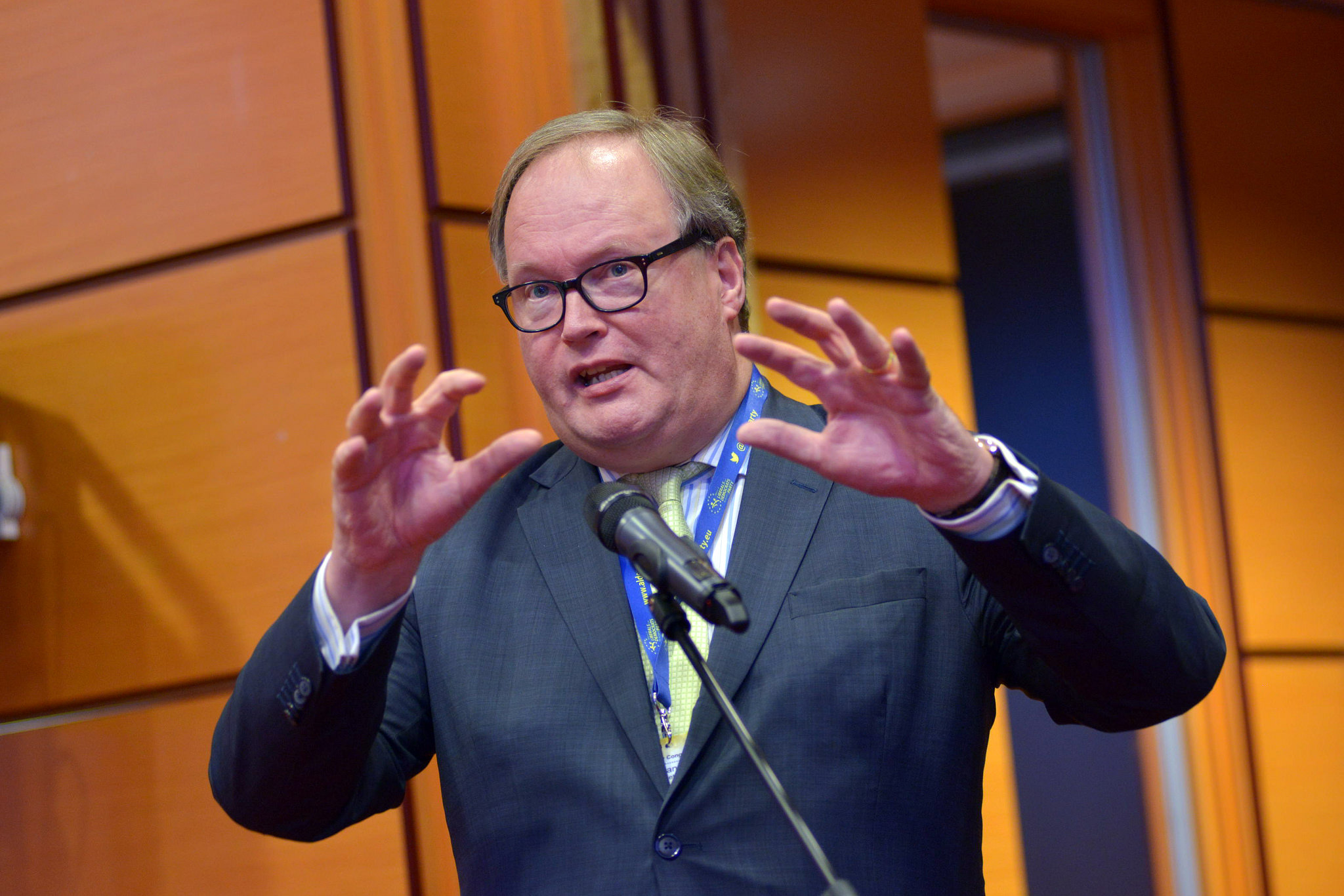  Hans van Baalen prend la présidence de l'ALDE