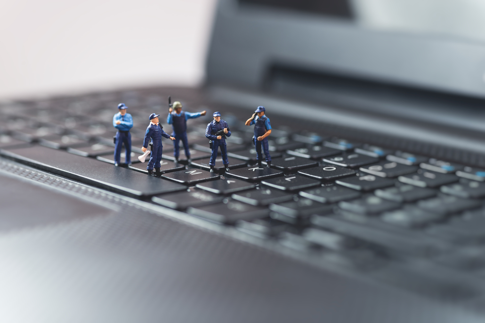 Le Parlement met en cause la responsabilité des plateformes Internet dans la lutte contre le terrorisme