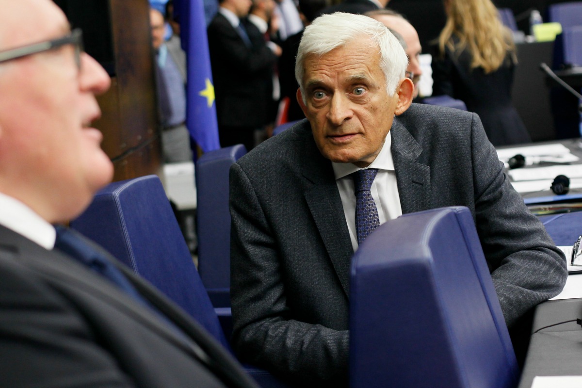 Jerzy Buzek: «La Pologne devrait dépendre du charbon qu'elle a en abondance»