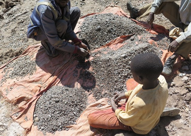 Amnesty lance l'alerte sur les batteries au cobalt