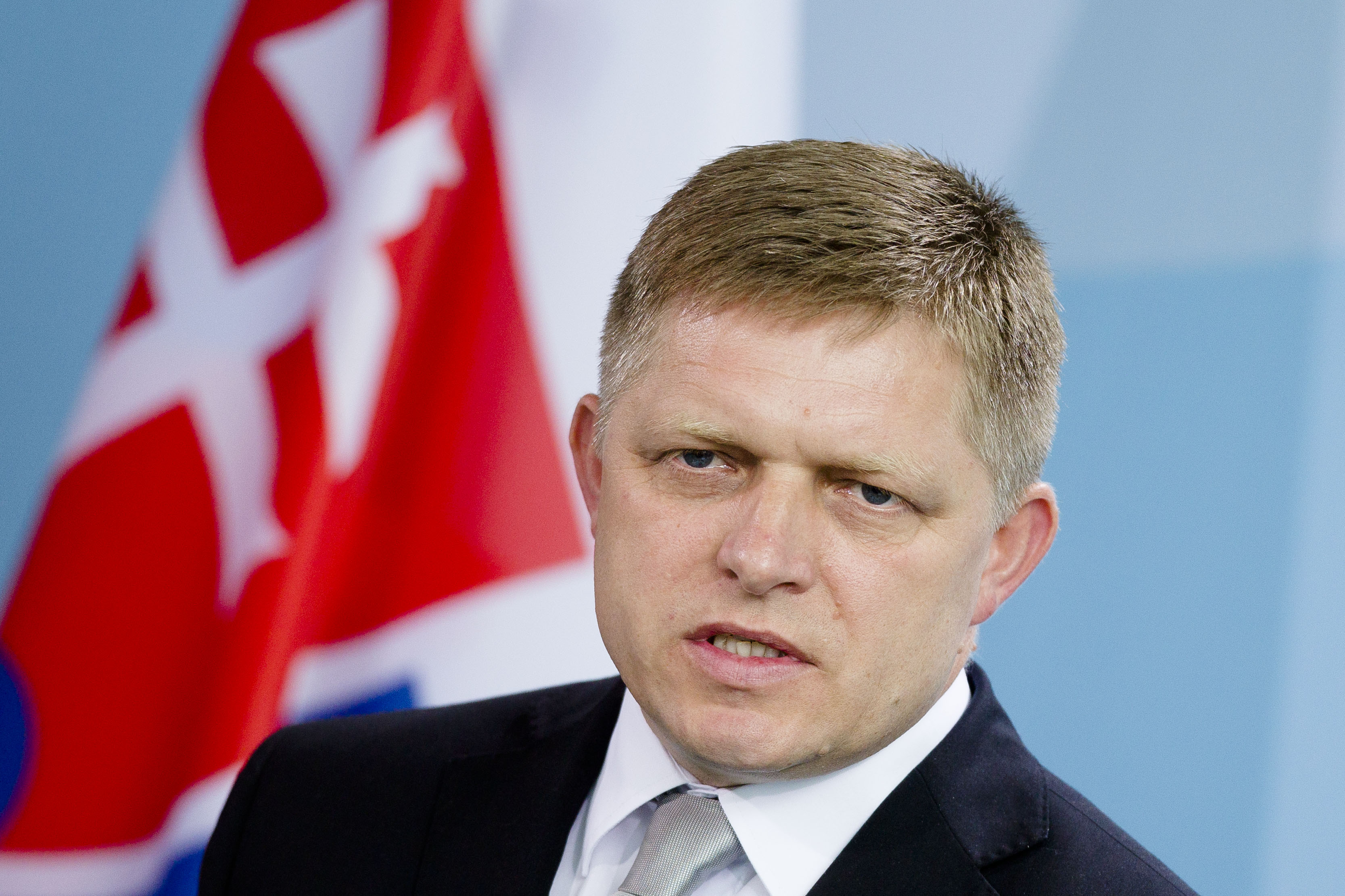 Anti-réfugiés et pro-russe, Robert Fico pose problème au PSE