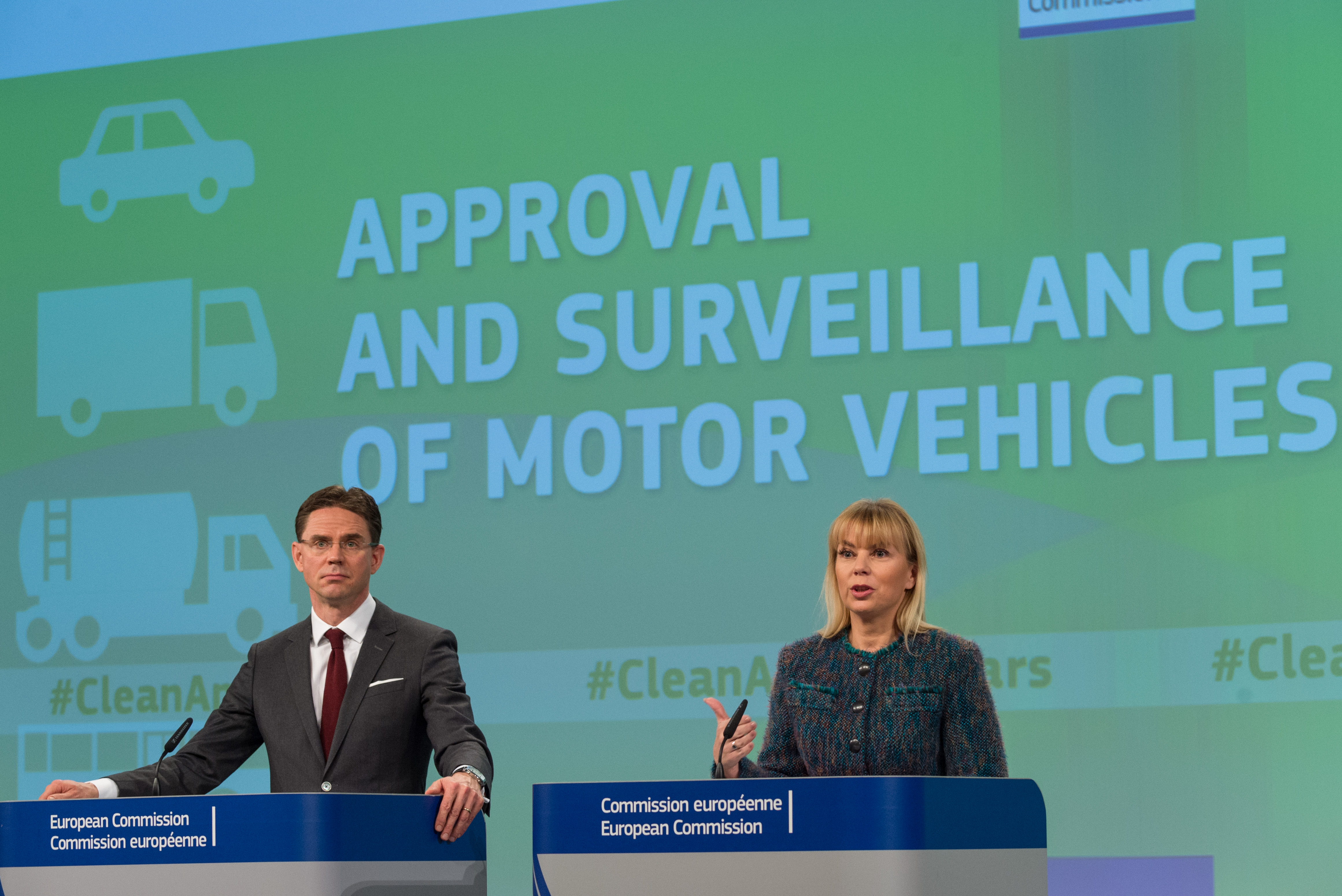 Bruxelles veut resserrer la supervision du secteur automobile après le scandale VW