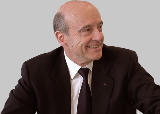 Favori de la droite, Juppé juge la France non crédible en Europe