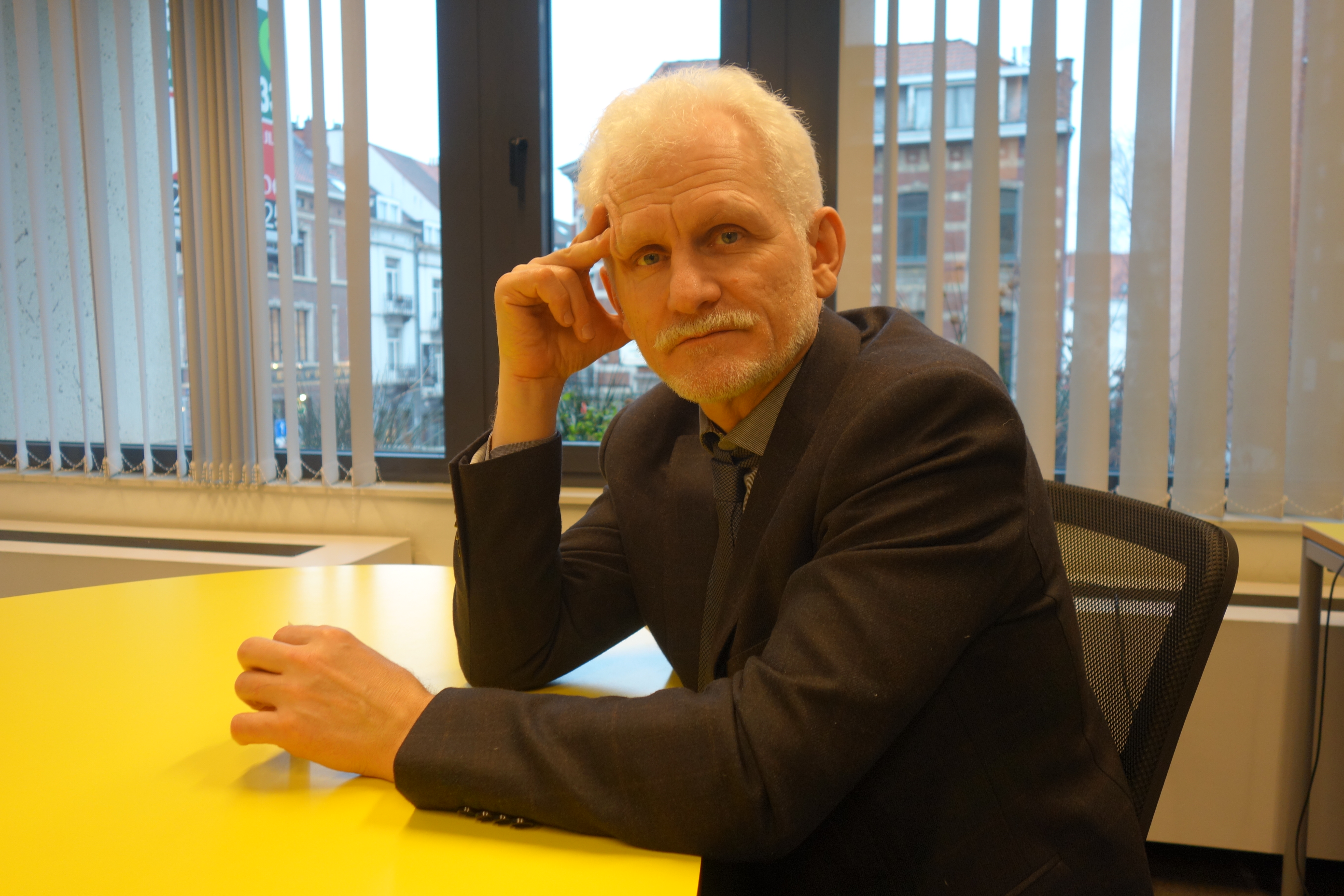 Ales Bialiatski : "Loukachenko dupe l'Occident"