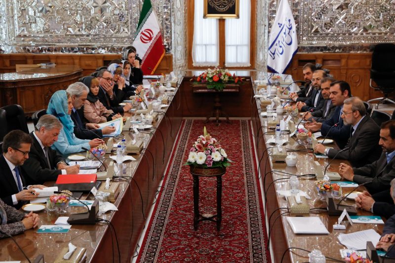 L'UE compte sur l'Iran pour diversifier le transport aérien vers le Golfe