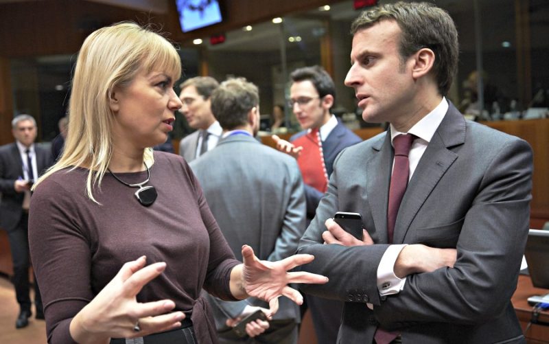 Le soldat Macron tente de sauver l’acier européen