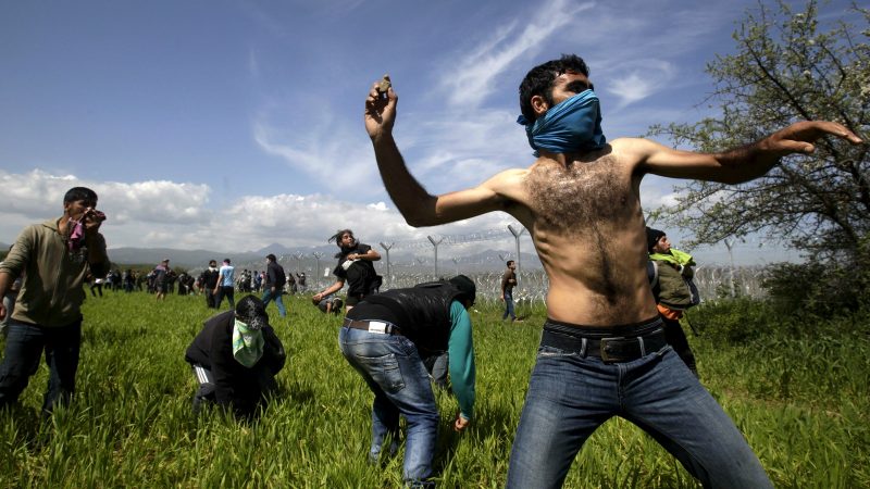 300 migrants blessés à la frontière Grèce-Macédoine
