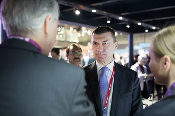 Ansip refuse un compromis sur le géoblocage des vidéos