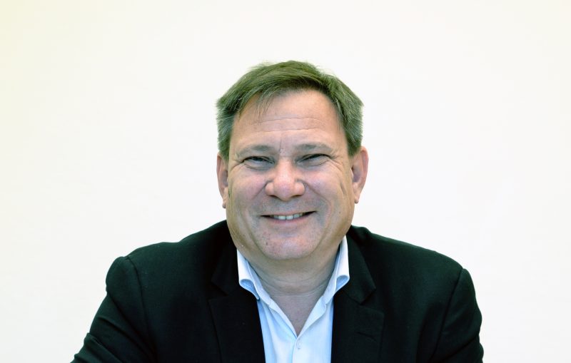 « Les nouveaux traitements contre le sida sont accessibles en 2 ou 3 ans en Afrique »