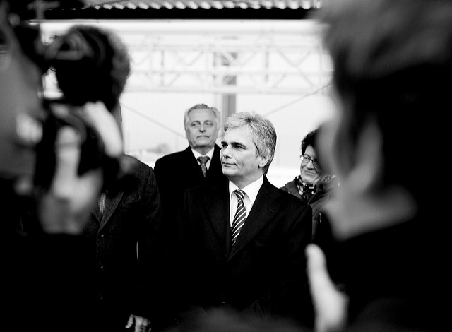 Le chancelier autrichien démissionne après le succès de l'extrême droite
