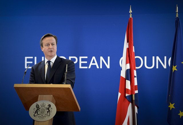 Les 27 accordent un premier délai au Brexit