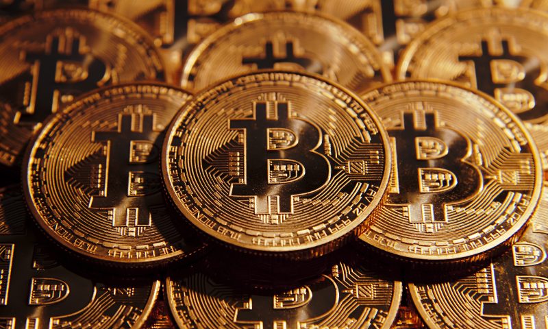 Le Front national associe le bitcoin à un schéma de Ponzi