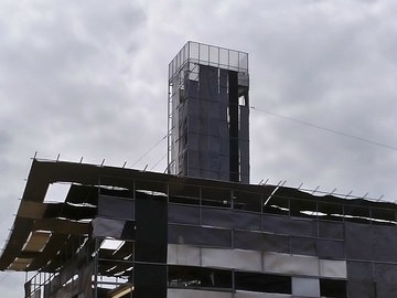 Le ciel bruxellois se dote d’un « phare pour Lampedusa »