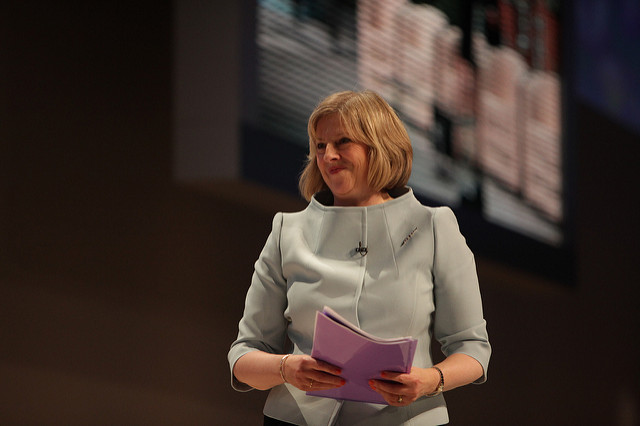 Theresa May tient la corde pour succéder à David Cameron